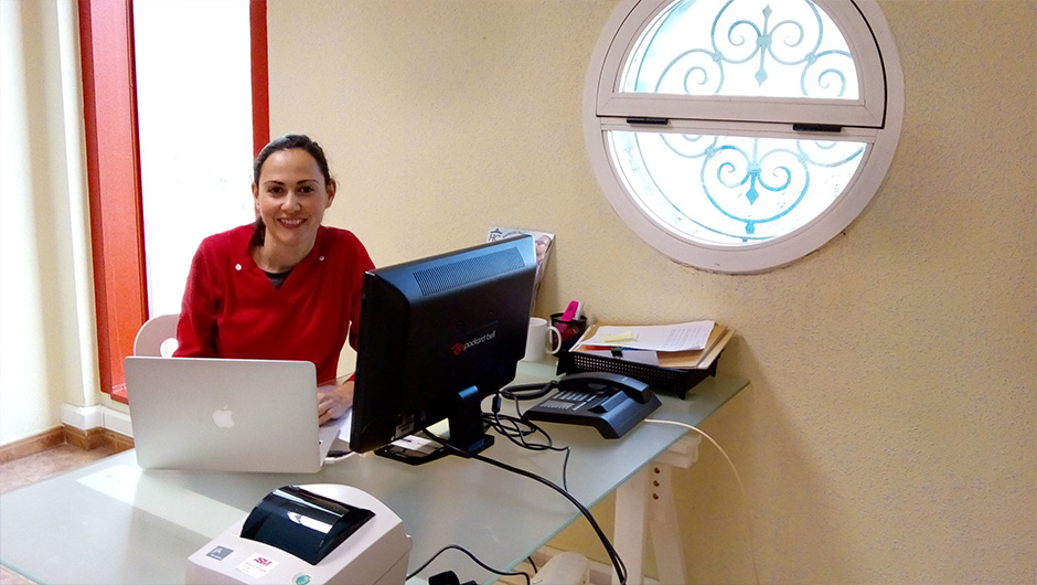María Dolores del Curso Superior de Diseño y Desarrollo Web trabaja en Zagra Téxtil