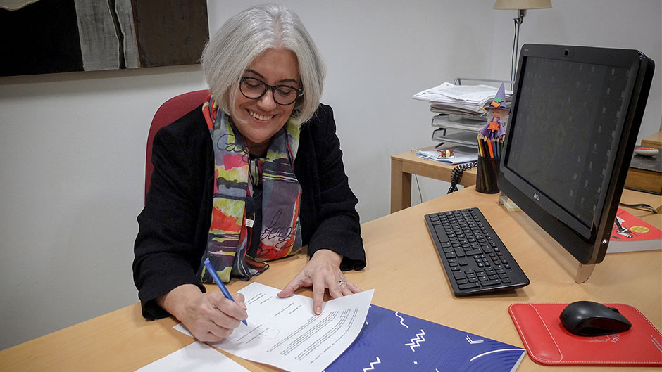 Escuela Arte Granada firma un convenio de colaboración con la AFPE