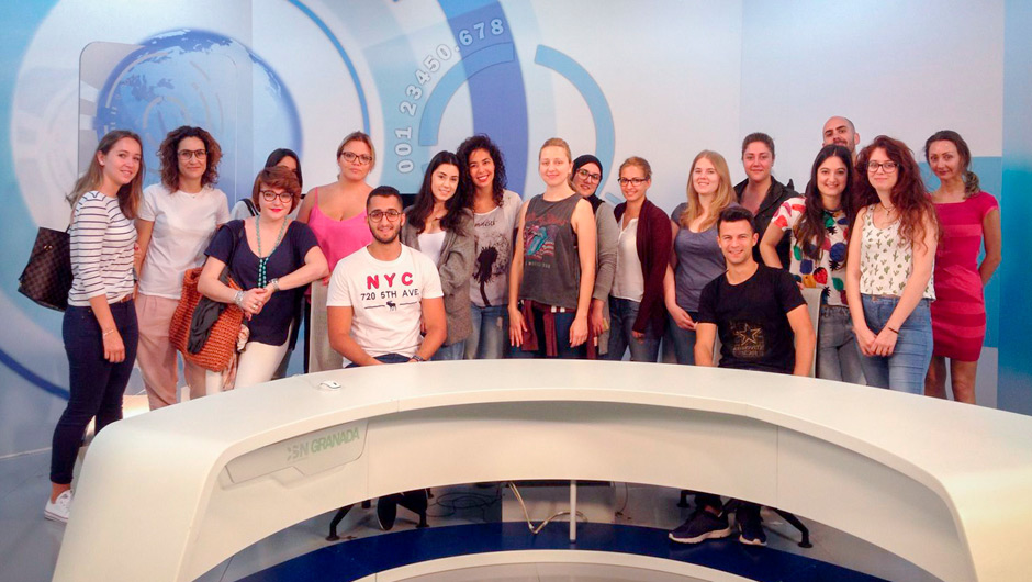 Visita a Canal Sur TV alumnos Interiores