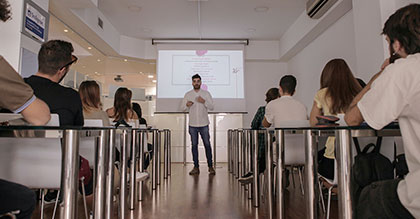 Presentación de 2º y 3º de Diseño Gráfico y Multimedia