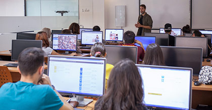 Charlas profesionales por Victor Bodegas