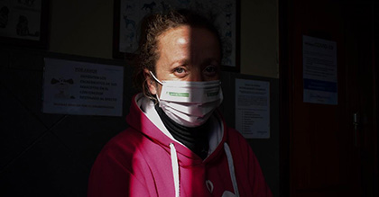 EZ EMAN BIZKARRA (No des la espalda)